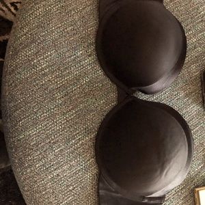 Maidenform strapless black bra size 38D